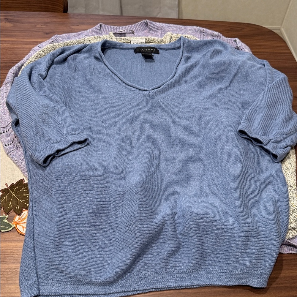 Sweater bundle - Picture 6 of 7
